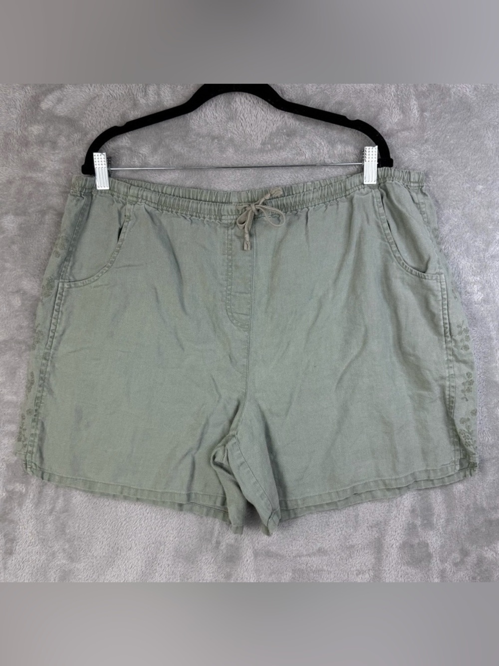 J Jill Women’s Embroidered Linen Shorts